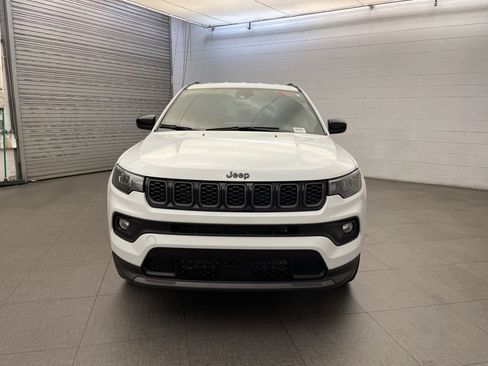 New 2026 Jeep Compass Latitude image 6