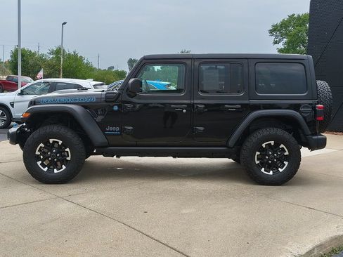 Used 2024 Jeep Wrangler Unlimited Rubicon 4xe w/ Convenience Group AWD/4WD image 22