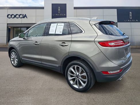 Used 2017 Lincoln MKC Select w/ Select Plus Package AWD/4WD image 6