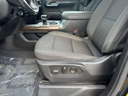 Certified 2023 Chevrolet Silverado 1500 RST AWD/4WD image 5