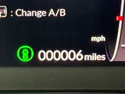 New 2026 Honda Pilot Touring image 21