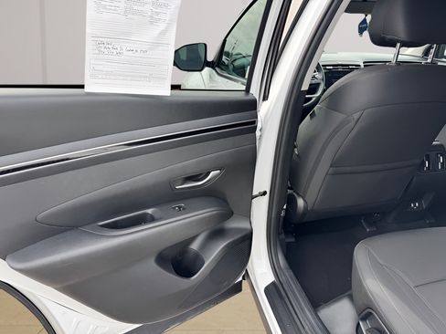 Used 2023 Hyundai Tucson SEL FWD image 30