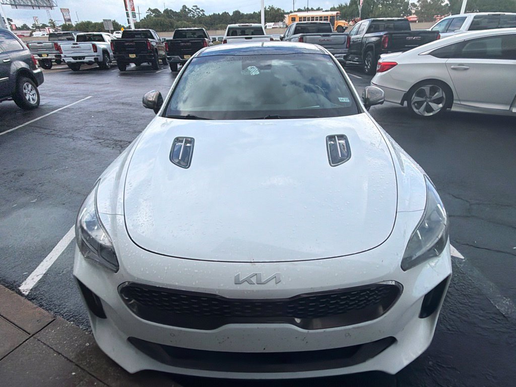 Used 2022 Kia Stinger GT2 AWD/4WD image 2