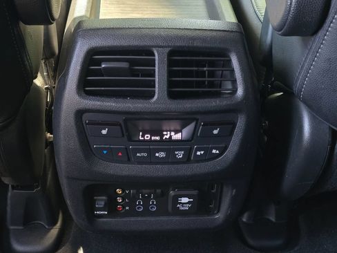 Used 2017 Honda Pilot Elite image 28