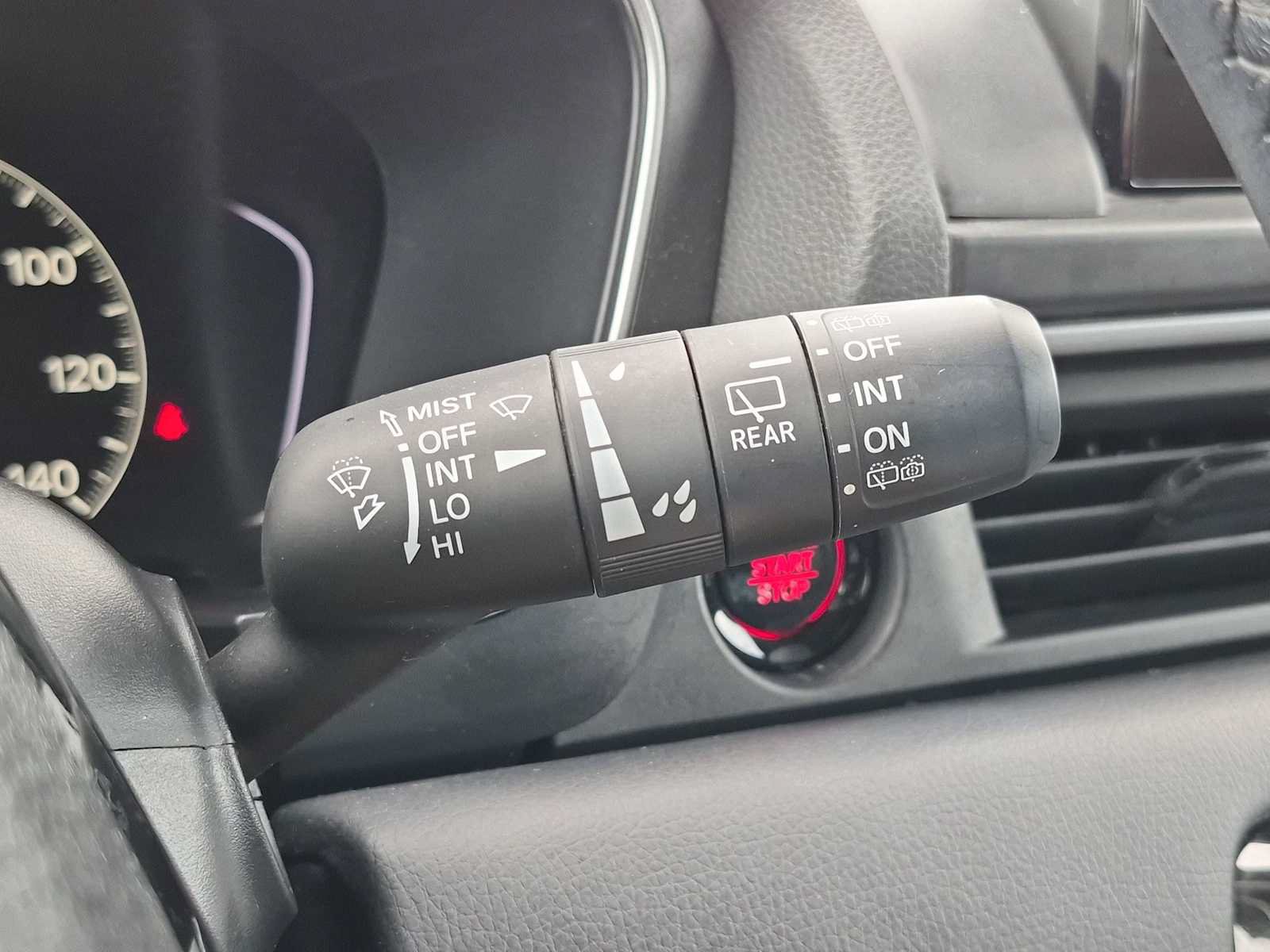 Certified 2025 Honda Pilot Touring image 26