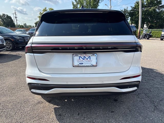 New 2026 Lincoln Nautilus Reserve w/ Jet Appearance Package AWD/4WD image 6