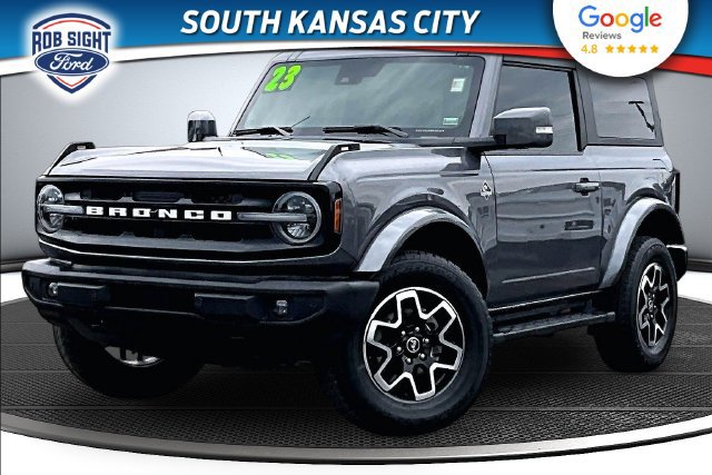 Used 2023 Ford Bronco Outer Banks AWD/4WD image 1