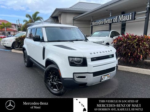 Used 2020 Land Rover Defender 110 SE image 1