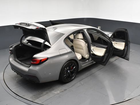 Used 2022 BMW M550i xDrive w/ Shadowloine Package image 28