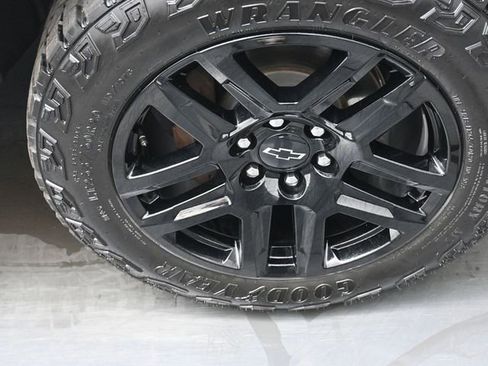 Used 2023 Chevrolet Silverado 1500 LT Trail Boss w/ Protection Package AWD/4WD image 29