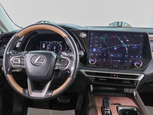 Used 2023 Lexus RX 350 Premium w/ Accessory Package AWD/4WD image 17
