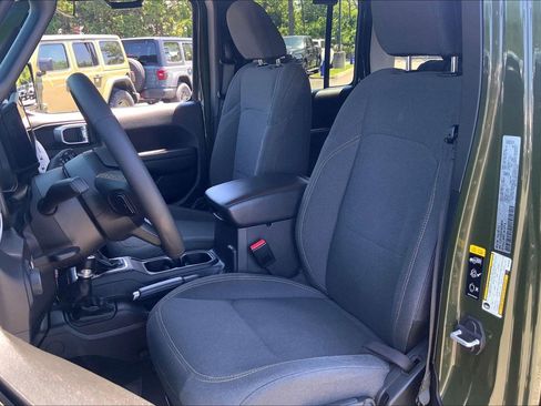 Certified 2024 Jeep Wrangler Unlimited Sport AWD/4WD image 8
