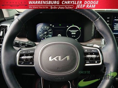 Used 2023 Kia Sorento SX Prestige AWD/4WD image 19
