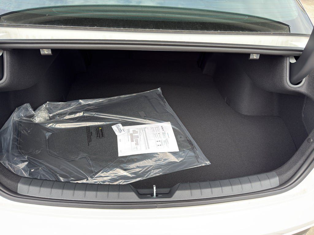 New 2026 Kia K5 GT-Line w/ GT-Line Premium Package FWD image 24