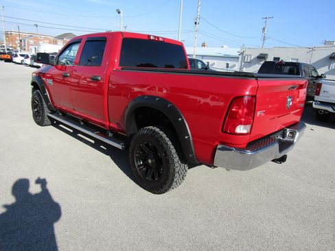 Used 2018 RAM 2500 Tradesman w/ Chrome Appearance Group image 5