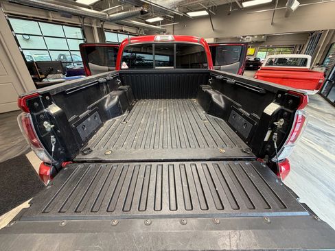 Used 2017 Toyota Tacoma SR w/ Tow Package AWD/4WD image 48