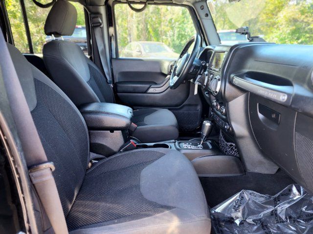 Used 2017 Jeep Wrangler Unlimited Sport AWD/4WD image 11