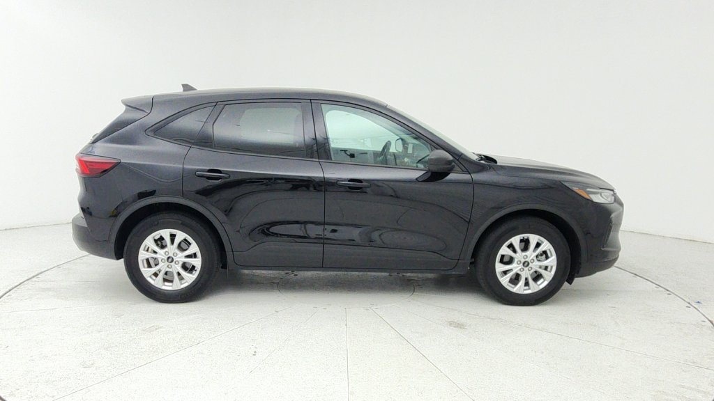 Used 2025 Ford Escape Active FWD image 8