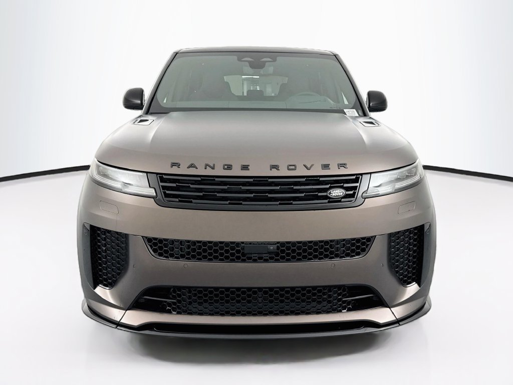 New 2027 Land Rover Range Rover Sport SV AWD/4WD image 2
