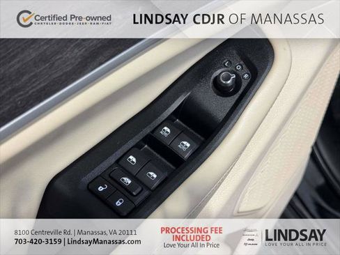 Certified 2024 Jeep Grand Cherokee Limited AWD/4WD image 30