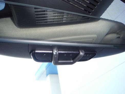 Used 2022 Nissan Sentra SR w/ SR Premium Package FWD image 30