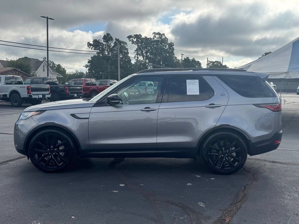Used 2024 Land Rover Discovery S AWD/4WD image 29