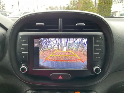 Used 2024 Kia Soul LX w/ Option Group 015 image 21