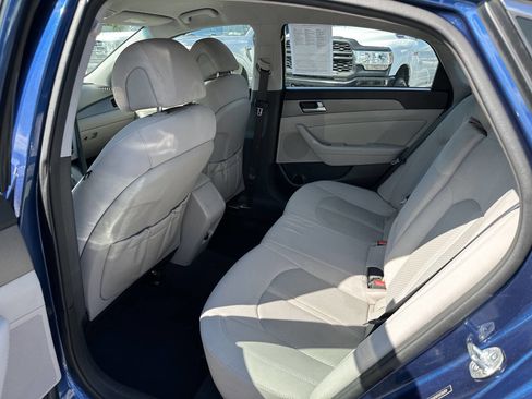 Used 2015 Hyundai Sonata SE w/ Option Group 09 image 11