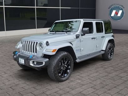 Used 2023 Jeep Wrangler Unlimited Sahara w/ Cold Weather Group