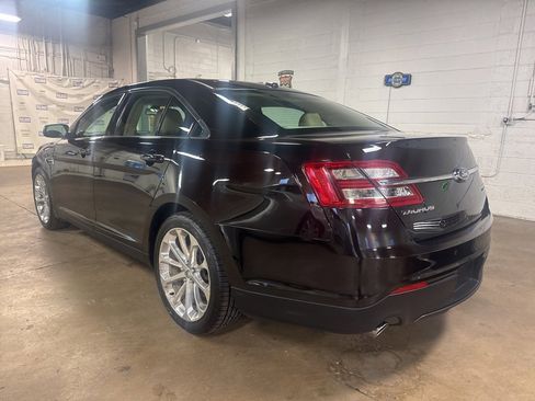 Used 2013 Ford Taurus Limited image 4