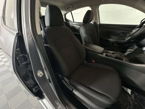 Certified 2025 Nissan Sentra S FWD image 27