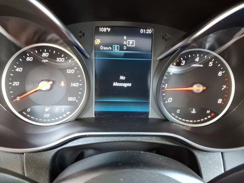 Used 2022 Mercedes-Benz GLC 300 image 30