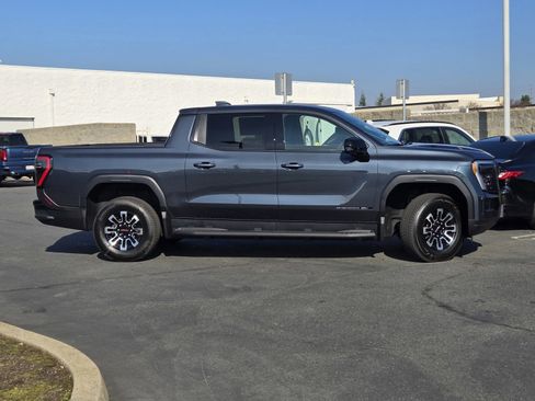 New 2026 GMC Sierra EV Elevation image 3