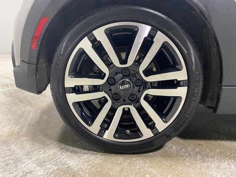 Certified 2023 MINI Cooper S image 28