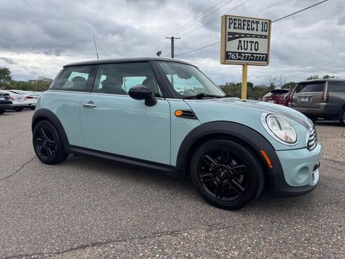 Used 2012 MINI Cooper Hardtop FWD image 2