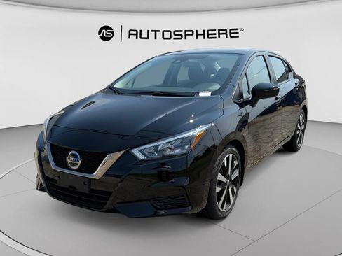 Used 2022 Nissan Versa SR FWD image 3