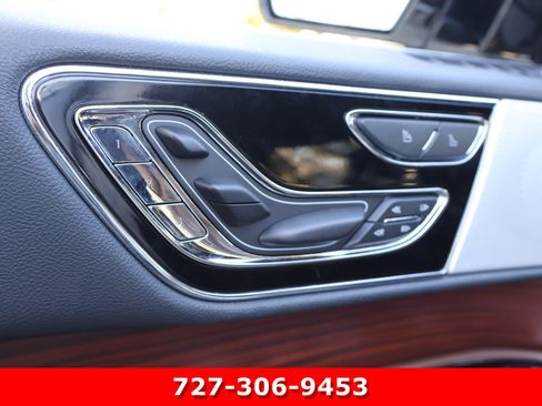 Used 2023 Lincoln Navigator L Reserve RWD image 14
