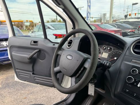 Used 2012 Ford Transit Connect XLT image 27