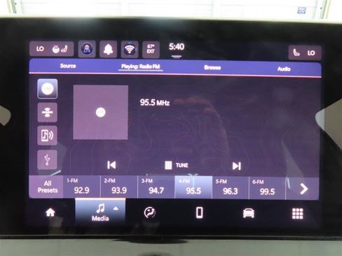 Used 2025 Jeep Compass Limited AWD/4WD image 24