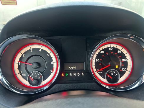 Used 2017 Dodge Grand Caravan SXT w/ Driver Convenience Group image 13