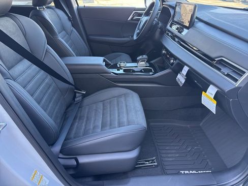 New 2026 Mitsubishi Outlander AWD image 27