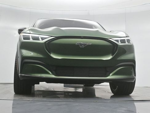 Used 2024 Ford Mustang Mach-E Premium image 47