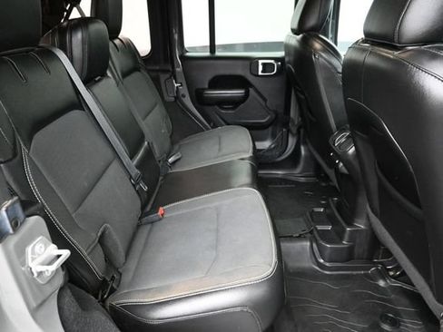 Used 2021 Jeep Wrangler Unlimited Sport AWD/4WD image 14