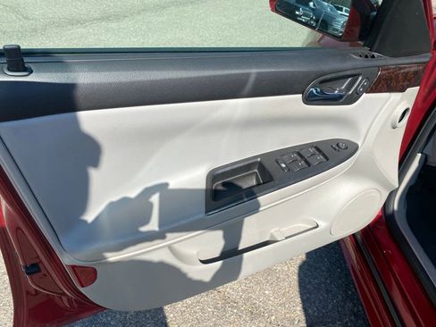 Used 2013 Chevrolet Impala LT image 11
