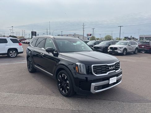 Used 2024 Kia Telluride SX AWD/4WD image 3