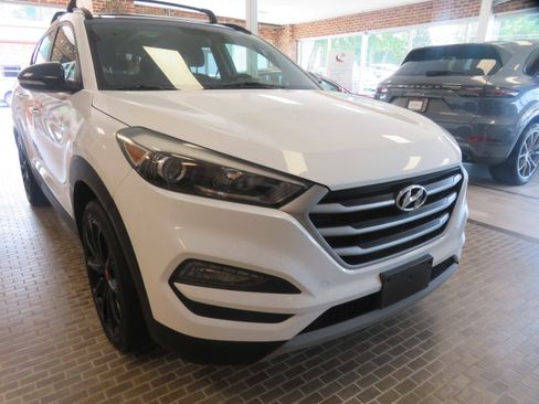 Used 2017 Hyundai Tucson Night AWD/4WD image 58