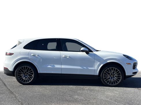 Used 2021 Porsche Cayenne image 26