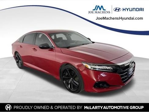 Used 2022 Honda Accord Sport image 2