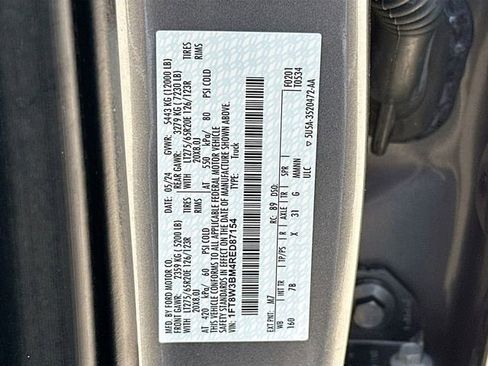 Used 2024 Ford F350 Platinum image 33