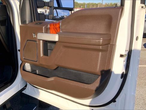 Used 2021 Ford F350 King Ranch w/ King Ranch Ultimate Package image 23